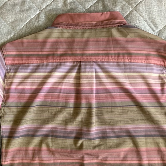 Belong Designs Short Sleeve Button Up Shirt Men’s XL Vista Stretch Outdoors - Picture 6 of 12